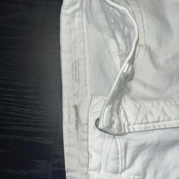 Old Navy Women's High Rise Jeans - White - Picture 1 of 4